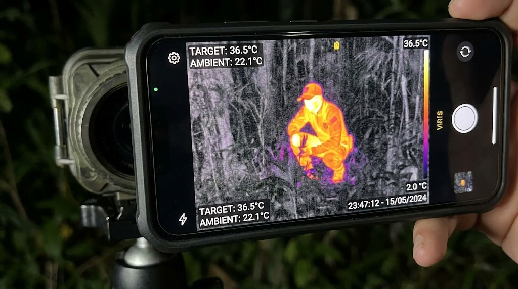 AI thermal CCTV camera detecting intruder near South African greenbelt.